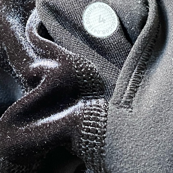 Lululemon Align™ Super-High Rise Pant 26" *Crushed Velvet - Picture 10 of 10